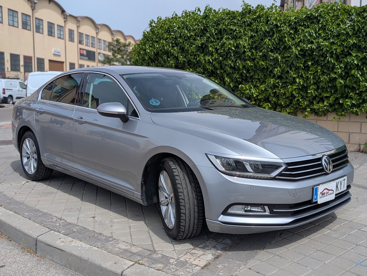 MIDCar coches ocasión Madrid VOLKSWAGEN PASSAT Advance 2.0 TDI 110kW (150CV)