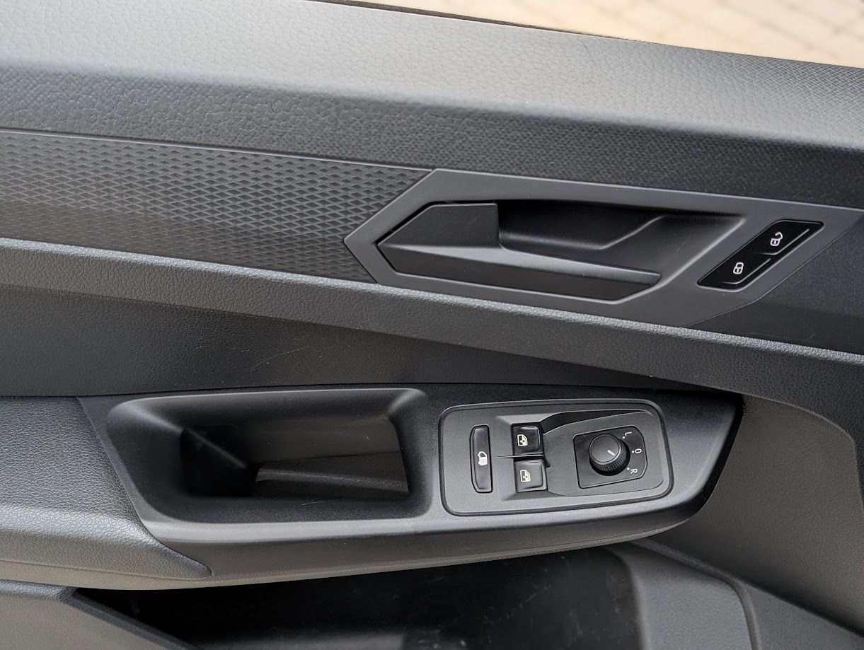 MIDCar coches ocasión Madrid Volkswagen Caddy Profesional Furgón Nuevo Modelo 2.0Tdi 122Cv 4MOTION 6Velocidades IVA y Garantía Incl Etiqueta C