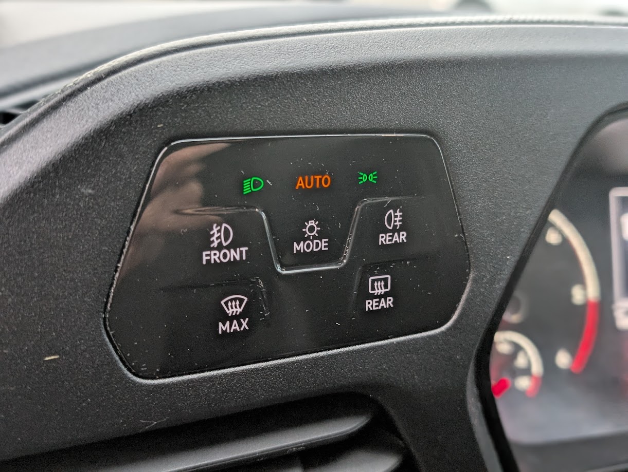 MIDCar coches ocasión Madrid Volkswagen Caddy Profesional Furgón Nuevo Modelo 2.0Tdi 122Cv 4MOTION 6Velocidades IVA y Garantía Incl Etiqueta C