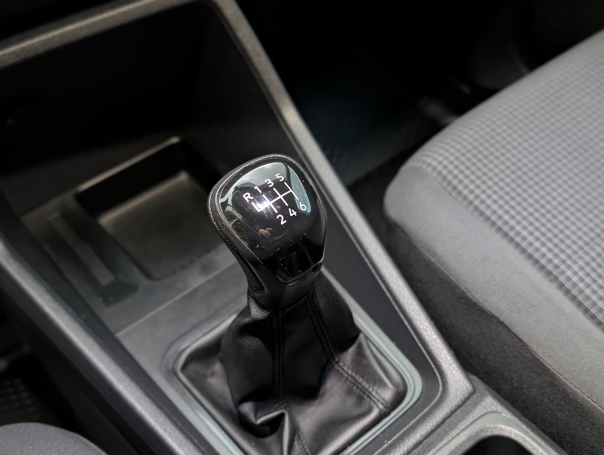 MIDCar coches ocasión Madrid Volkswagen Caddy Profesional Furgón Nuevo Modelo 2.0Tdi 122Cv 4MOTION 6Velocidades IVA y Garantía Incl Etiqueta C