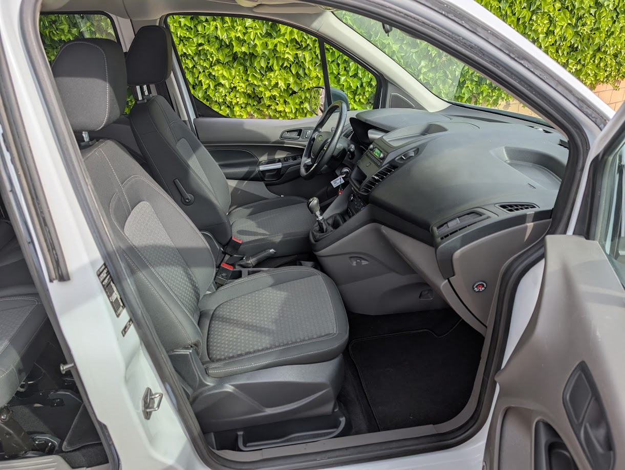 MIDCar coches ocasión Madrid Ford Transit Connect Kombi 1.5TDci 100Cv Trend 230 L2 (M1)