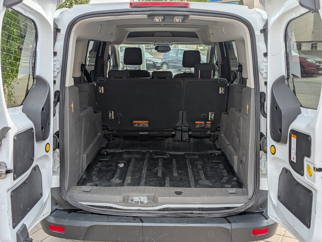 MIDCar coches ocasión Madrid Ford Transit Connect Kombi 1.5TDci 100Cv Trend 230 L2 (M1)