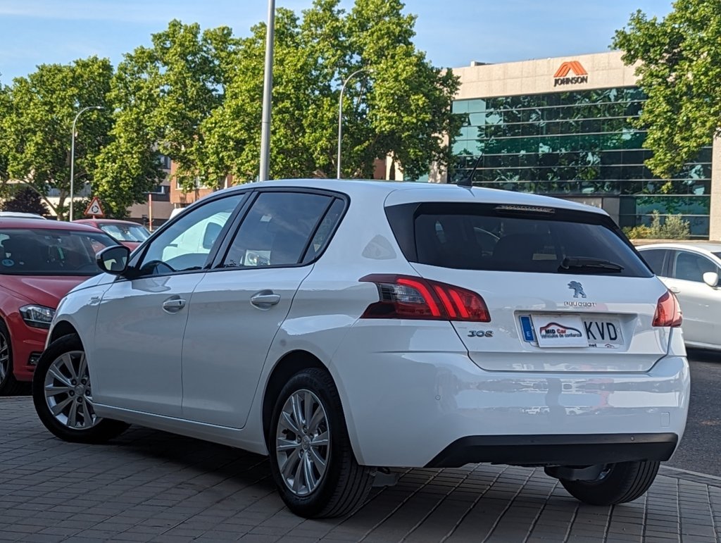 MIDCar coches ocasión Madrid Peugeot 308 1.5BlueHdi Style 130Cv Etiqueta Medioambiental C