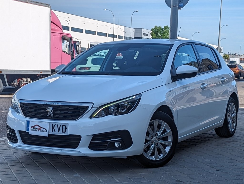 MIDCar coches ocasión Madrid Peugeot 308 1.5BlueHdi Style 130Cv Etiqueta Medioambiental C