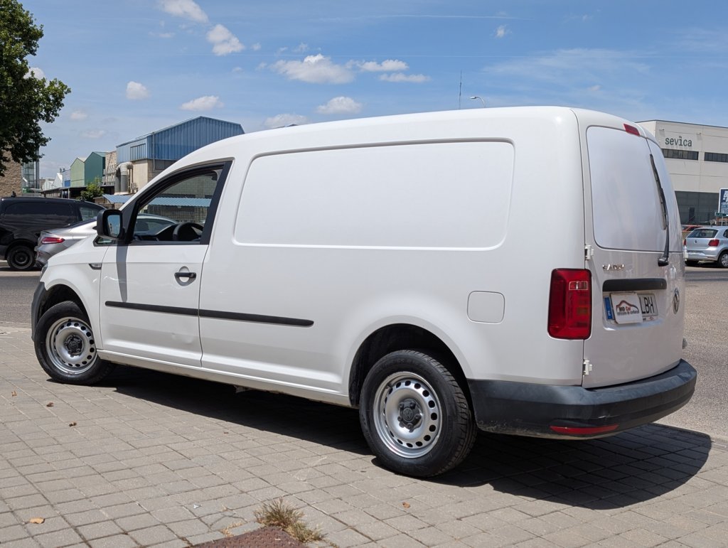 MIDCar coches ocasión Madrid Volkswagen Caddy Maxi Profesional Furgón 2.0 TDI