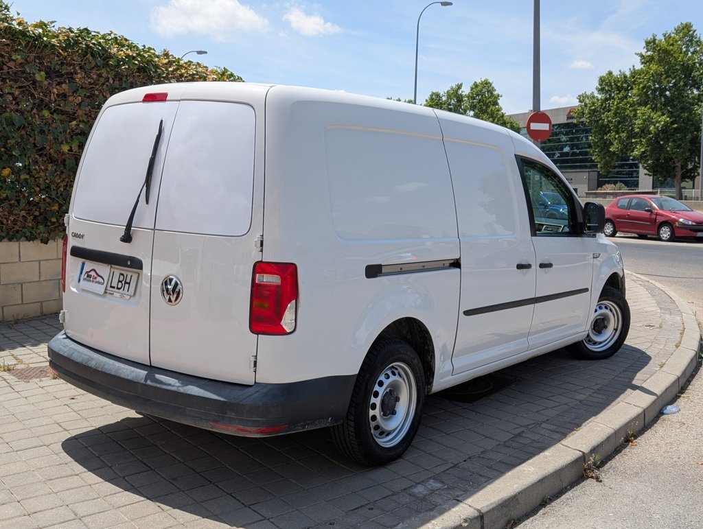 MIDCar coches ocasión Madrid Volkswagen Caddy Maxi Profesional Furgón 2.0 TDI