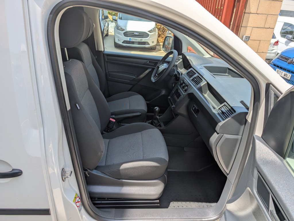 MIDCar coches ocasión Madrid Volkswagen Caddy Maxi Profesional Furgón 2.0 TDI