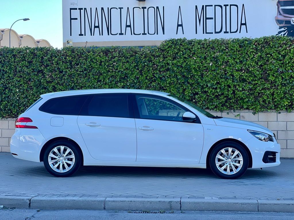 MIDCar coches ocasión Madrid Peugeot 308SW Style 1.5 BlueHDi 96KW (130CV) Auto