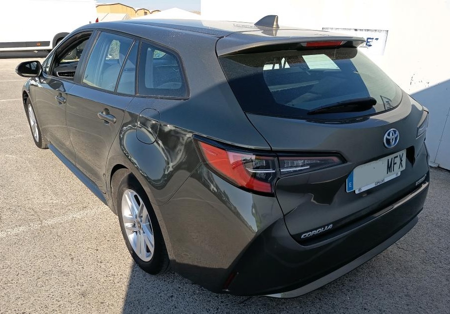 MIDCar coches ocasión Madrid Toyota Corolla 1.8E-CVT Tpu Sport 125H Etiqueta ECO Nacional IVA y Garantía Incl