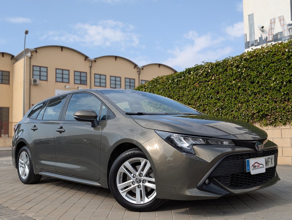MIDCar coches ocasión Madrid Toyota Corolla 1.8E-CVT Tour Sport 125H Etiqueta ECO Nacional IVA y Garantía Incl