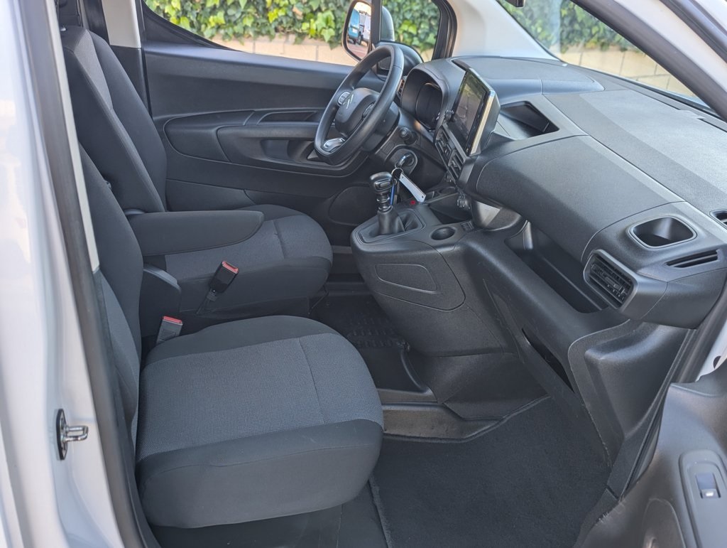 MIDCar coches ocasión Madrid Citroen Berlingo 1.5BlueHdi 130Cv 6 Velocidades IVA y Garantía Incl