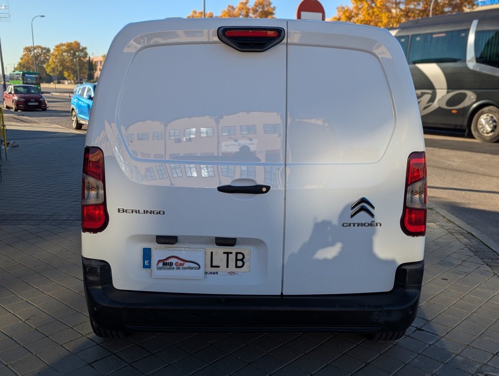 MIDCar coches ocasión Madrid Citroen Berlingo 1.5BlueHdi 130Cv 6 Velocidades IVA y Garantía Incl