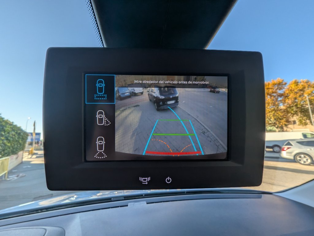 MIDCar coches ocasión Madrid Citroen Berlingo 1.5BlueHdi 130Cv 6 Velocidades IVA y Garantía Incl