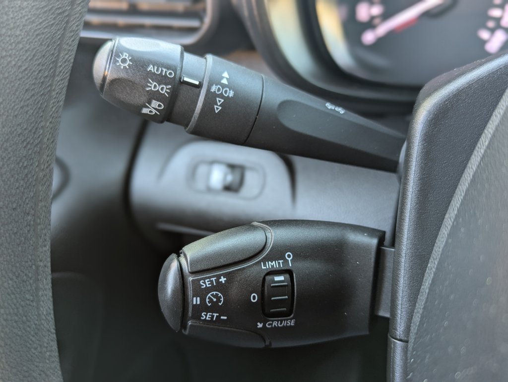 MIDCar coches ocasión Madrid Citroen Berlingo 1.5BlueHdi 130Cv 6 Velocidades IVA y Garantía Incl