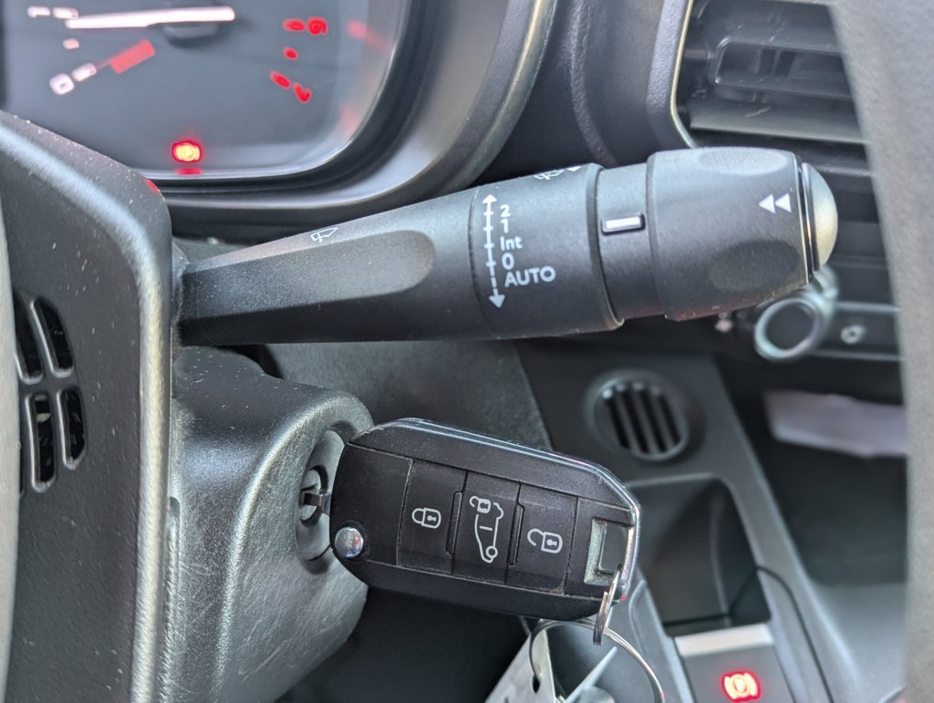 MIDCar coches ocasión Madrid Citroen Berlingo 1.5BlueHdi 130Cv 6 Velocidades IVA y Garantía Incl