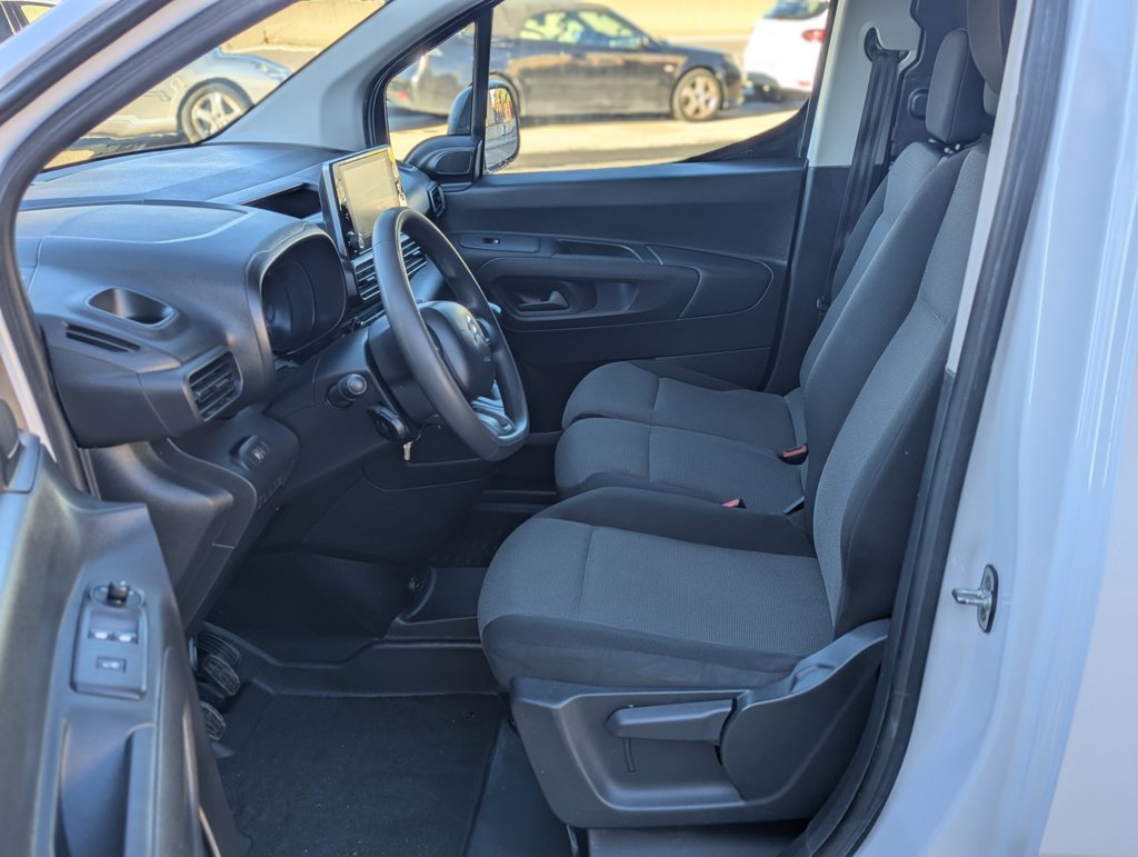 MIDCar coches ocasión Madrid Citroen Berlingo 1.5BlueHdi 102Cv 6 Velocidades Etiqueta C IVA y Garantía Incl Nacional Historial mantenimiento