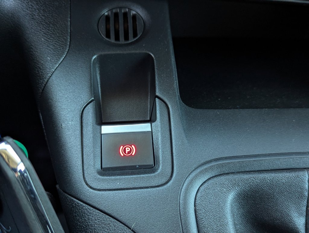 MIDCar coches ocasión Madrid Citroen Berlingo 1.5BlueHdi 102Cv 6 Velocidades Etiqueta C IVA y Garantía Incl Nacional Historial mantenimiento