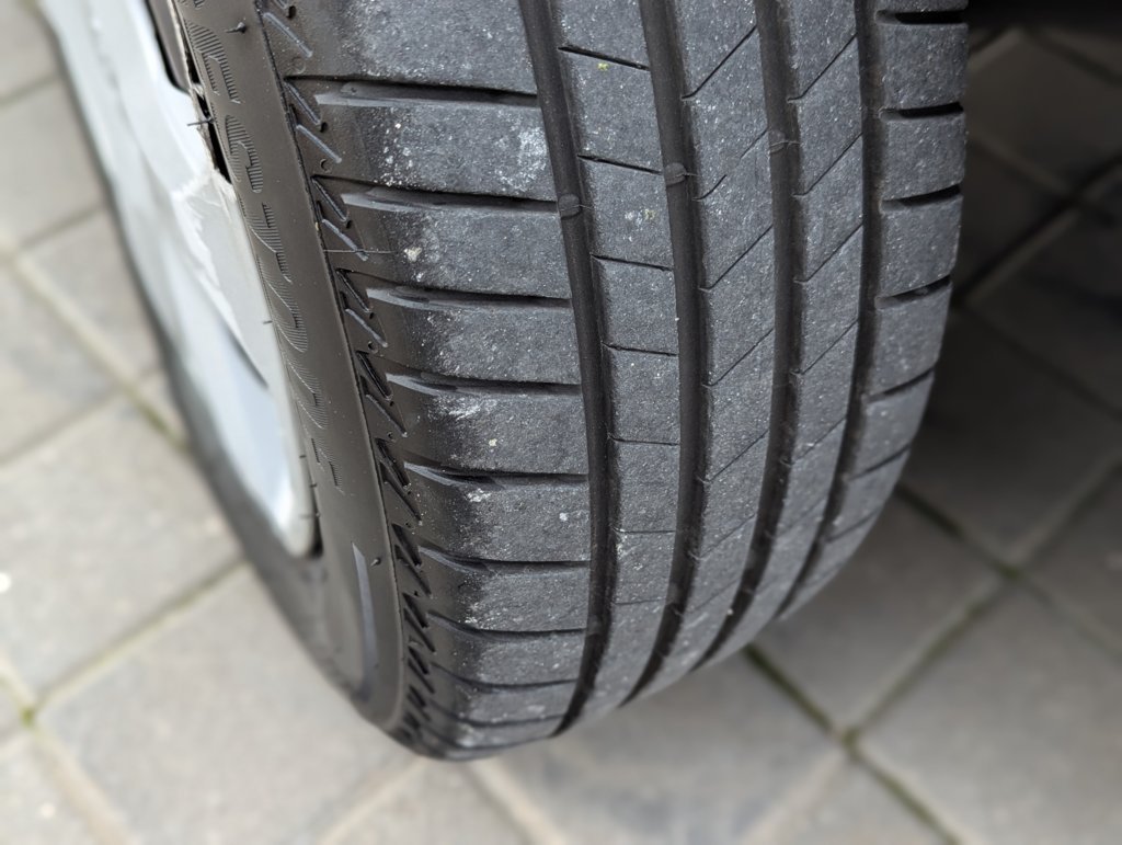 MIDCar coches ocasión Madrid Dacia Dokker Combi Essential 1.6 110Cv GLP Híbrido Etiqueta medioambiental ECO IVA y Garantía Incl