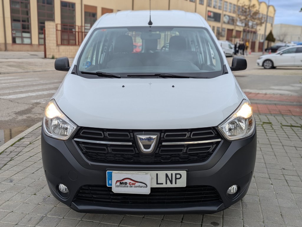 MIDCar coches ocasión Madrid Dacia Dokker Combi Essential 1.6 110Cv GLP Híbrido Etiqueta medioambiental ECO IVA y Garantía Incl