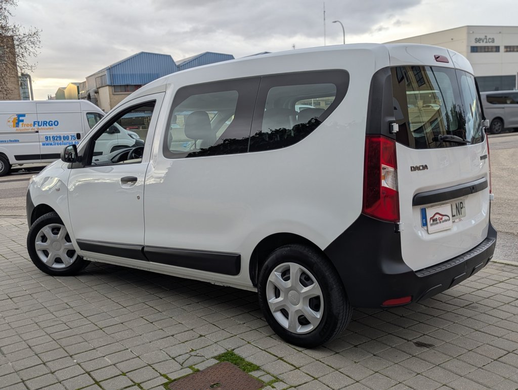 MIDCar coches ocasión Madrid Dacia Dokker Combi Essential 1.6 110Cv GLP Híbrido Etiqueta medioambiental ECO IVA y Garantía Incl