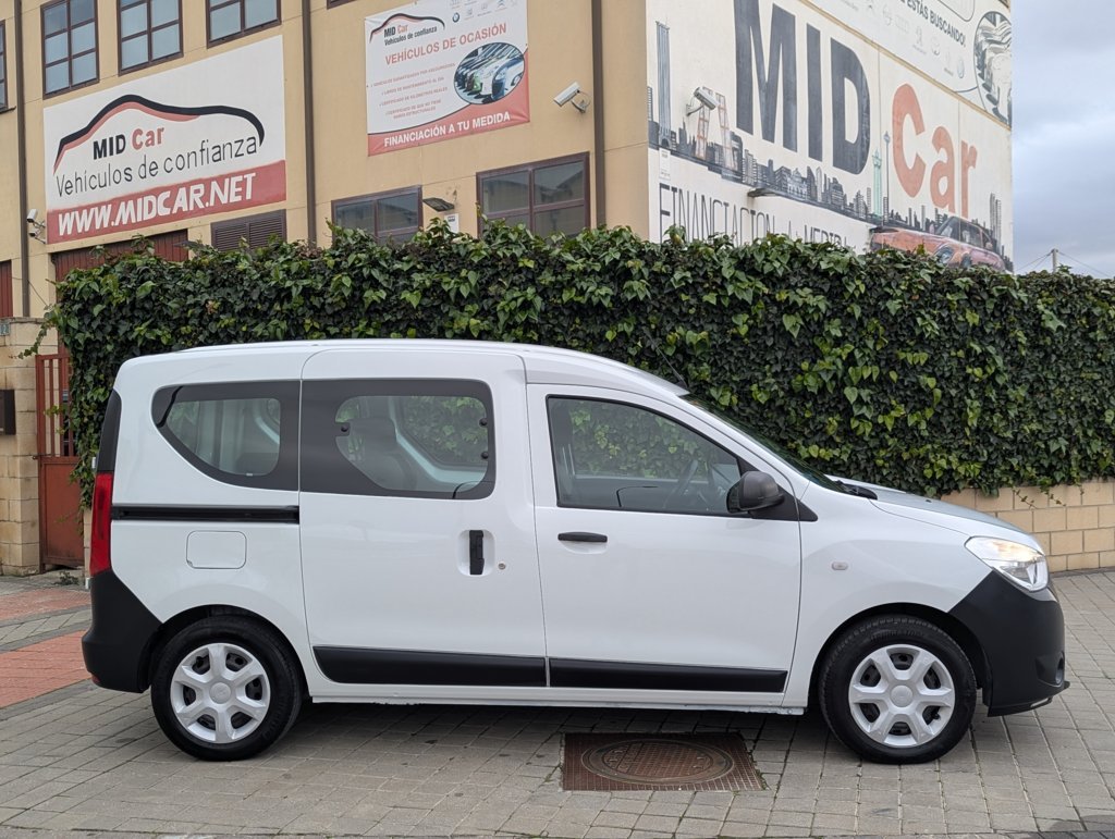 MIDCar coches ocasión Madrid Dacia Dokker Combi Essential 1.6 110Cv GLP Híbrido Etiqueta medioambiental ECO IVA y Garantía Incl