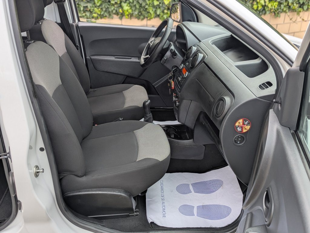 MIDCar coches ocasión Madrid Dacia Dokker Combi Essential 1.6 110Cv GLP Híbrido Etiqueta medioambiental ECO IVA y Garantía Incl