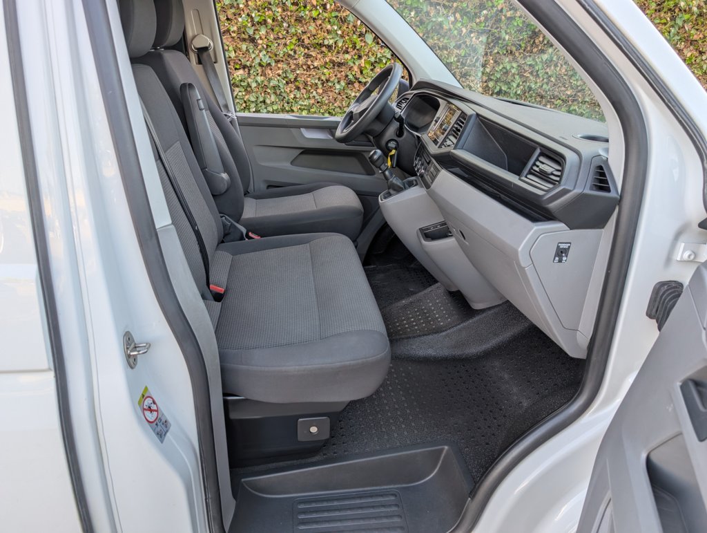 MIDCar coches ocasión Madrid Vw Transporter 2.0Tdi 150Cv 4Motion Etiqueta C IVA y Garantía Inc Nacional