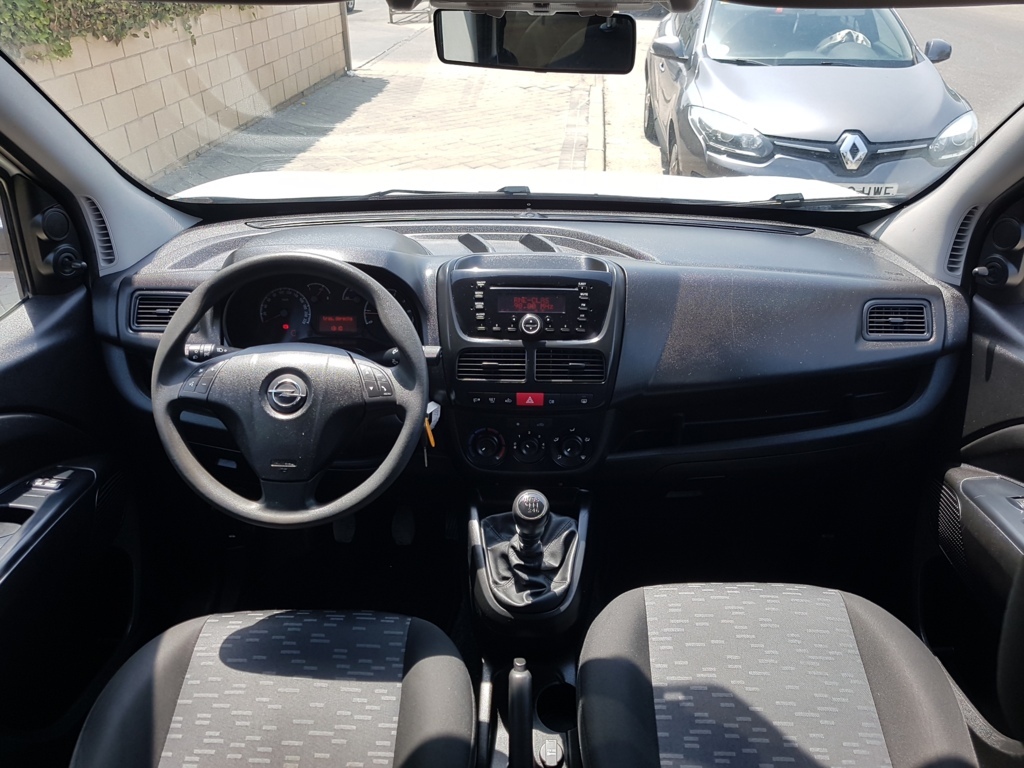 MIDCar coches ocasión Madrid Opel Combo Tour 1.6 Cdti 105cv L1 H1 5 Puertas