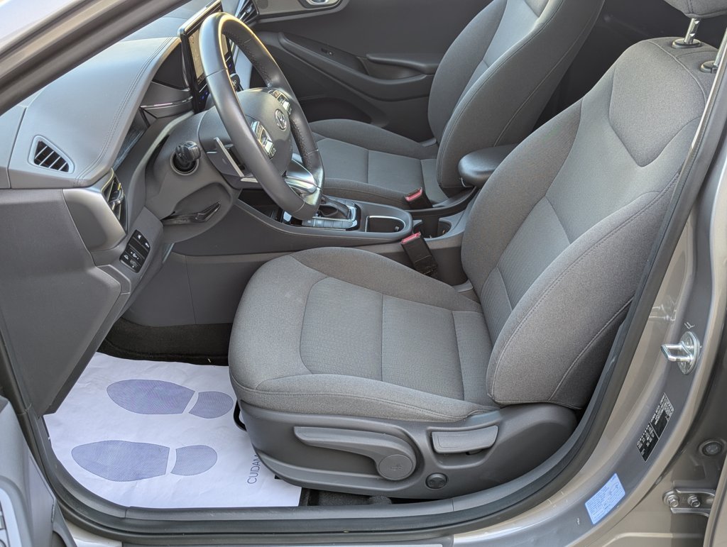 MIDCar coches ocasión Madrid HYUNDAI  iONIQ 1.6 GDI HEV Tecno DCT Hybrido