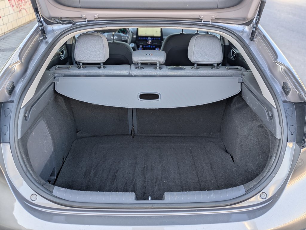 MIDCar coches ocasión Madrid HYUNDAI  iONIQ 1.6 GDI HEV Tecno DCT Hybrido