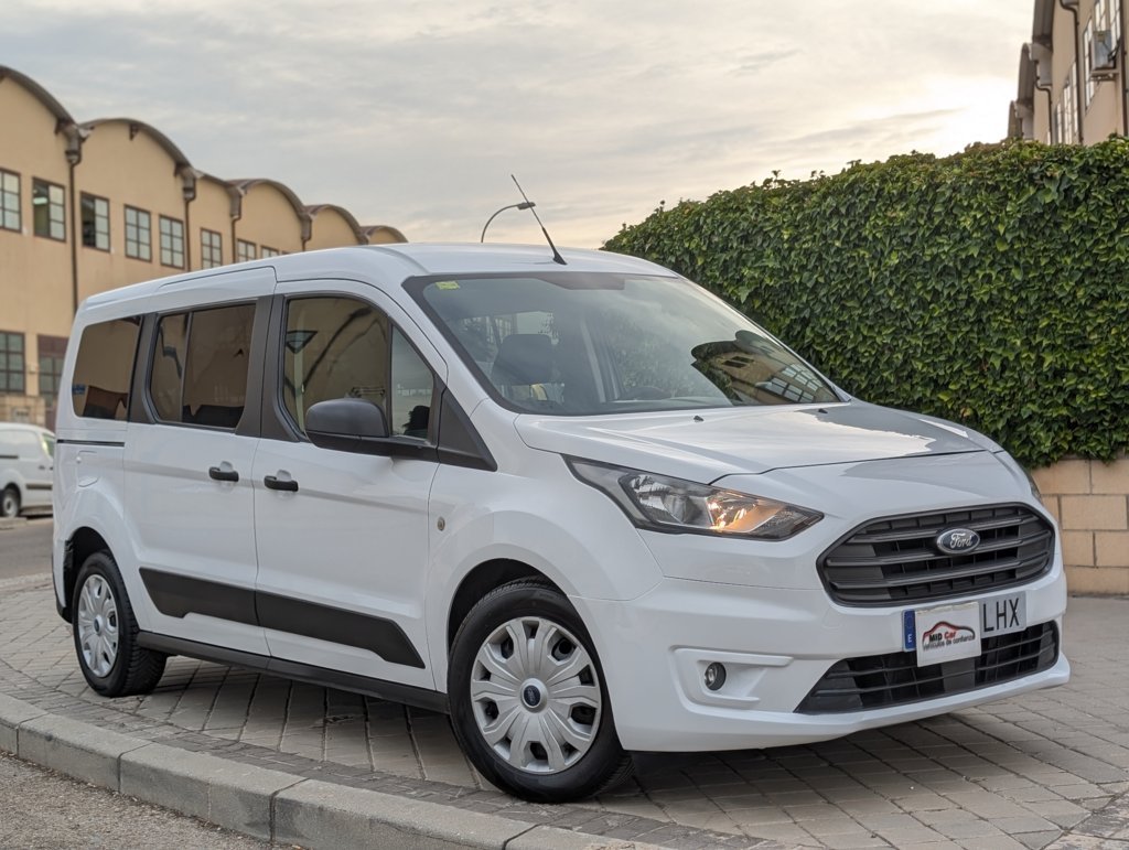 MIDCar coches ocasión Madrid Ford Transit Connect  Kombi 1.5 TDCi 100Cv Trend 230 L2  5 Puertas,  6 Velocidades, Etiqueta medioambiental C IVA Incl