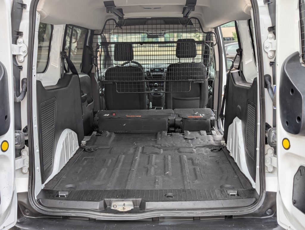 MIDCar coches ocasión Madrid Ford Transit Connect  Kombi 1.5 TDCi 100Cv Trend 230 L2  5 Puertas,  6 Velocidades, Etiqueta medioambiental C IVA Incl