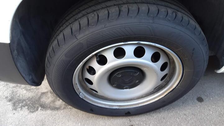 MIDCar coches ocasión Madrid Citroën Berlingo Talla M BlueHDi 130 CLUB + Citroën Connect Nav + Sensores + Cámara IVA y Garantía Etiqueta medioambiental C Nacional