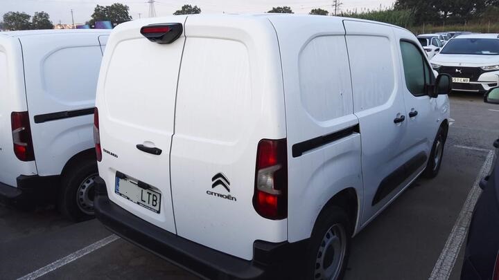 MIDCar coches ocasión Madrid Citroën Berlingo Talla M BlueHDi 130 CLUB + Citroën Connect Nav + Sensores + Cámara IVA y Garantía Etiqueta medioambiental C Nacional