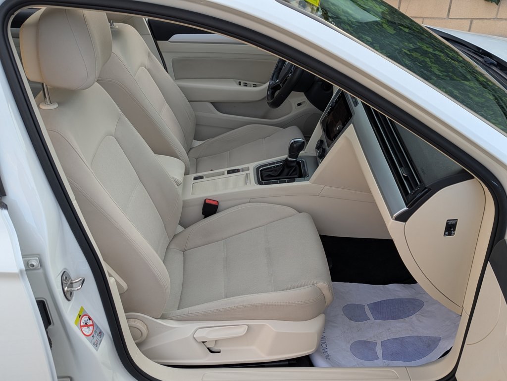 MIDCar coches ocasión Madrid VOLKSWAGEN PASSAT Advance 2.0 TDI 110kW (150CV) DSG