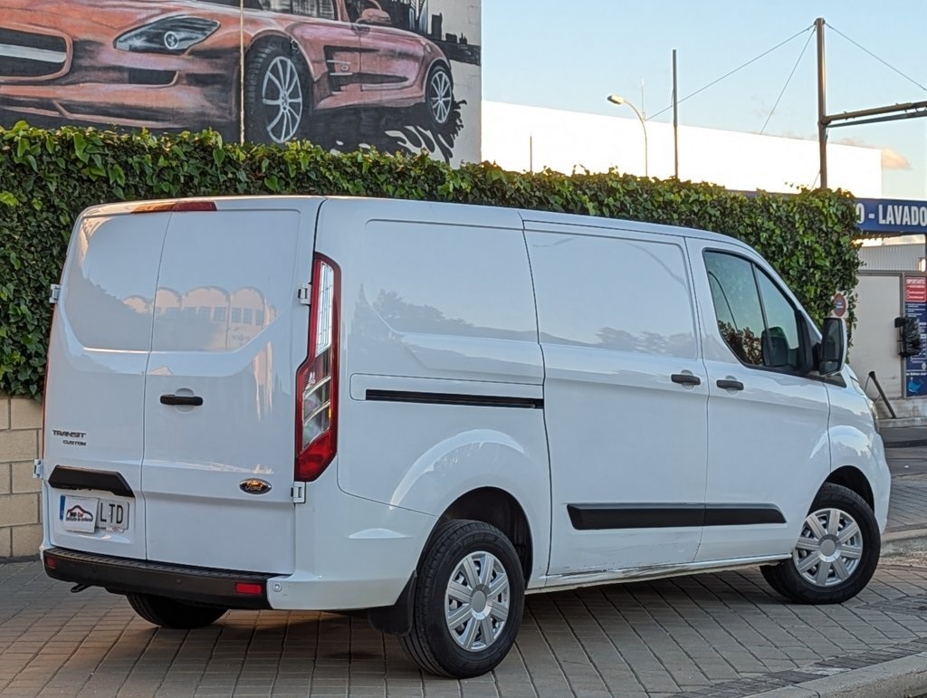 MIDCar coches ocasión Madrid Ford Transit Custom 2.0Tdci  Van 280L1 Trend Etiqueta C IVA y Garantía Incl