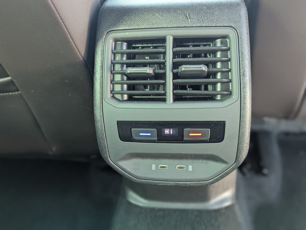 MIDCar coches ocasión Madrid Seat Leon SP 1.4 e-Hybrid DSG S&S Xcellence Go L Etiqueta 0 Electrico Enchufable Gasolina