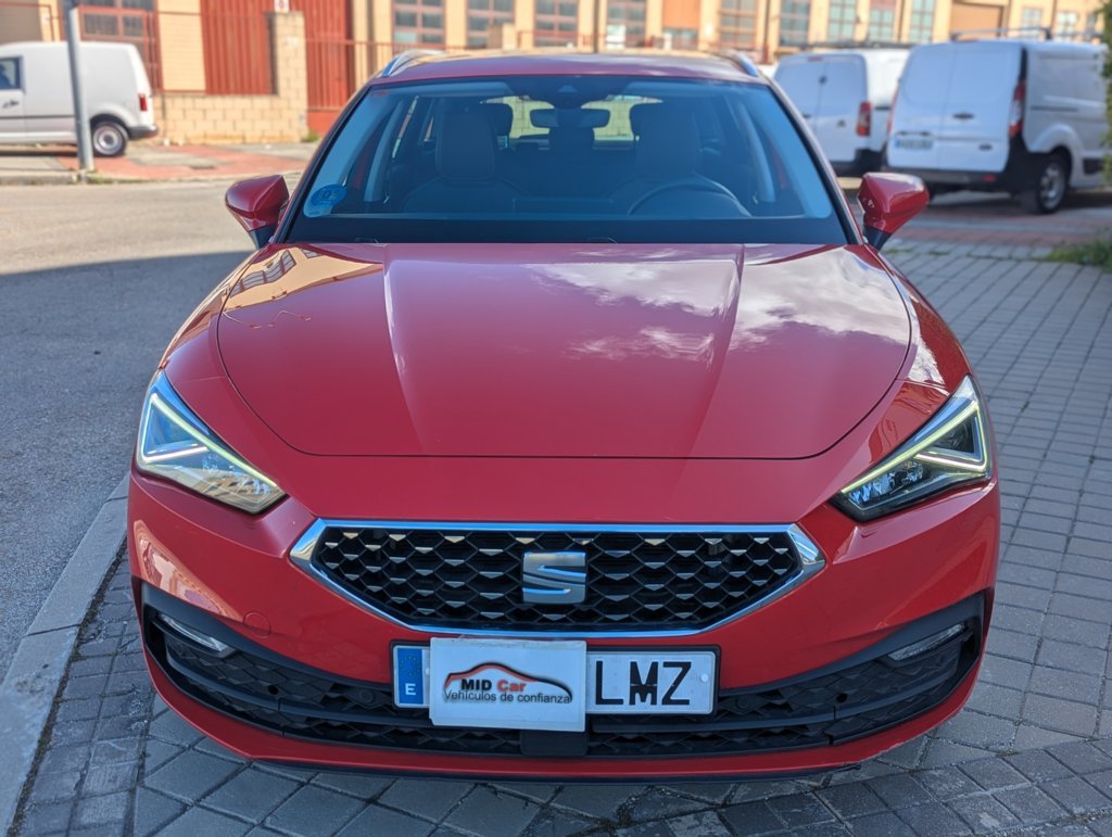 MIDCar coches ocasión Madrid Seat Leon SP 1.4 e-Hybrid DSG S&S Xcellence Go L Etiqueta 0 Electrico Enchufable Gasolina