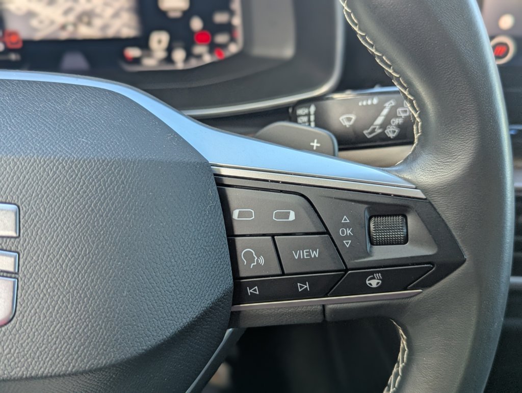 MIDCar coches ocasión Madrid Seat Leon SP 1.4 e-Hybrid DSG S&S Xcellence Go L Etiqueta 0 Electrico Enchufable Gasolina