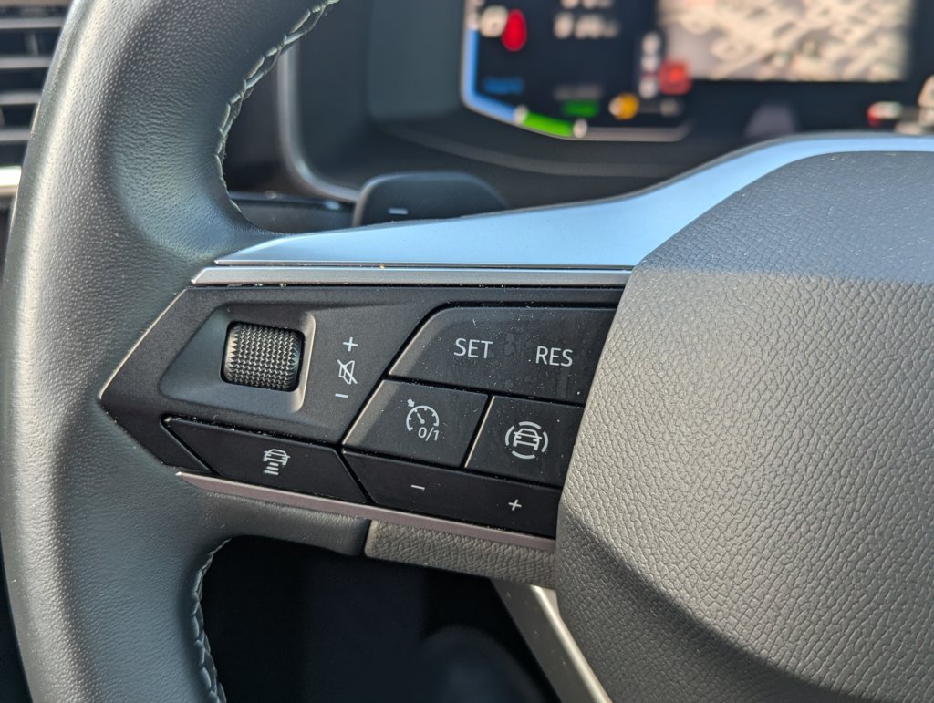 MIDCar coches ocasión Madrid Seat Leon SP 1.4 e-Hybrid DSG S&S Xcellence Go L Etiqueta 0 Electrico Enchufable Gasolina