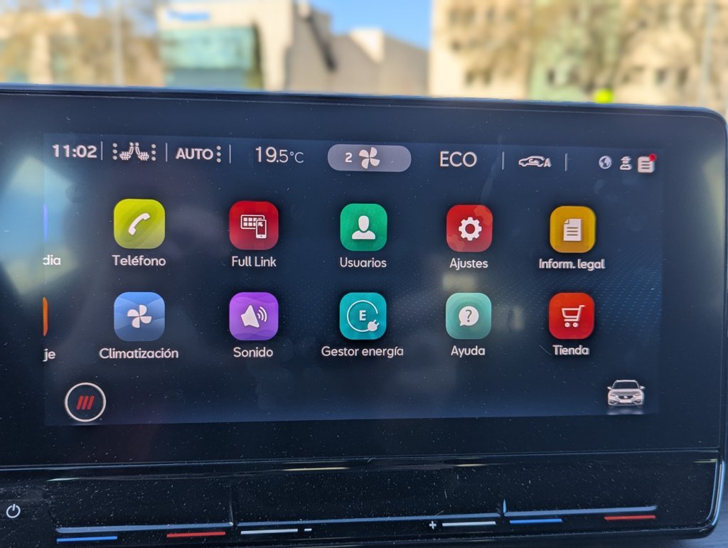 MIDCar coches ocasión Madrid Seat Leon SP 1.4 e-Hybrid DSG S&S Xcellence Go L Etiqueta 0 Electrico Enchufable Gasolina