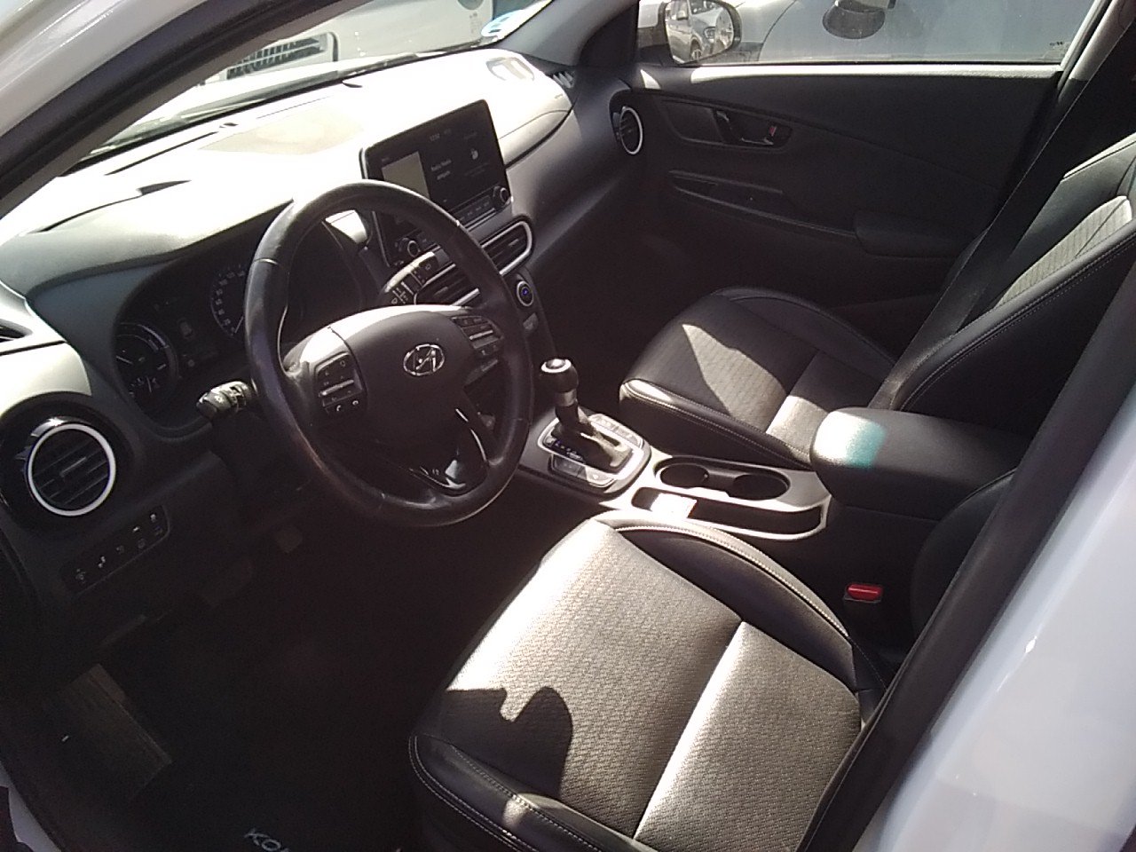 MIDCar coches ocasión Madrid Hyundai Kona 1.6 GDI HEV Style Sky DT Hybrido Etiqueta ECO IVA y Garantía Incl