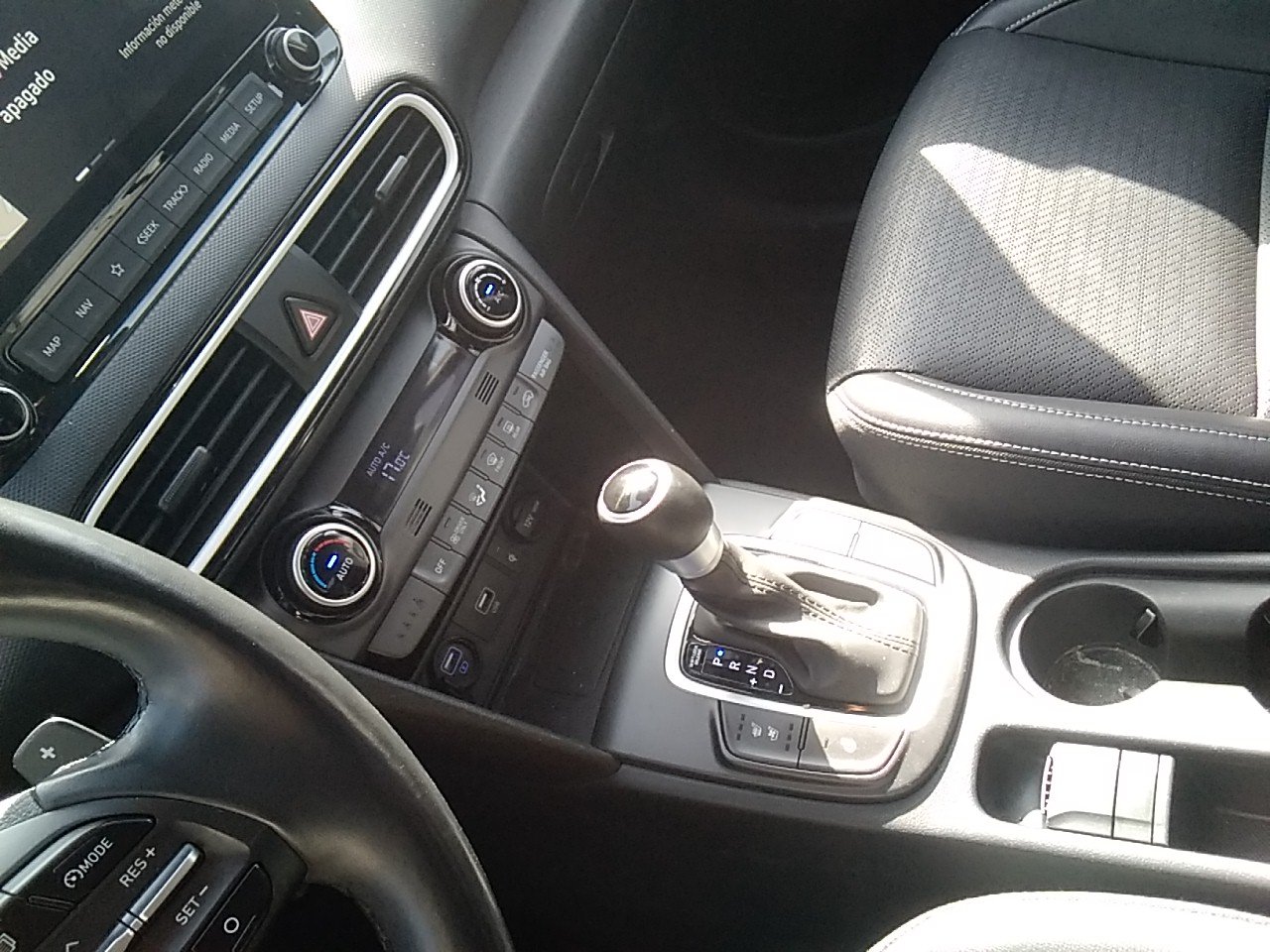 MIDCar coches ocasión Madrid Hyundai Kona 1.6 GDI HEV Style Sky DT Hybrido Etiqueta ECO IVA y Garantía Incl