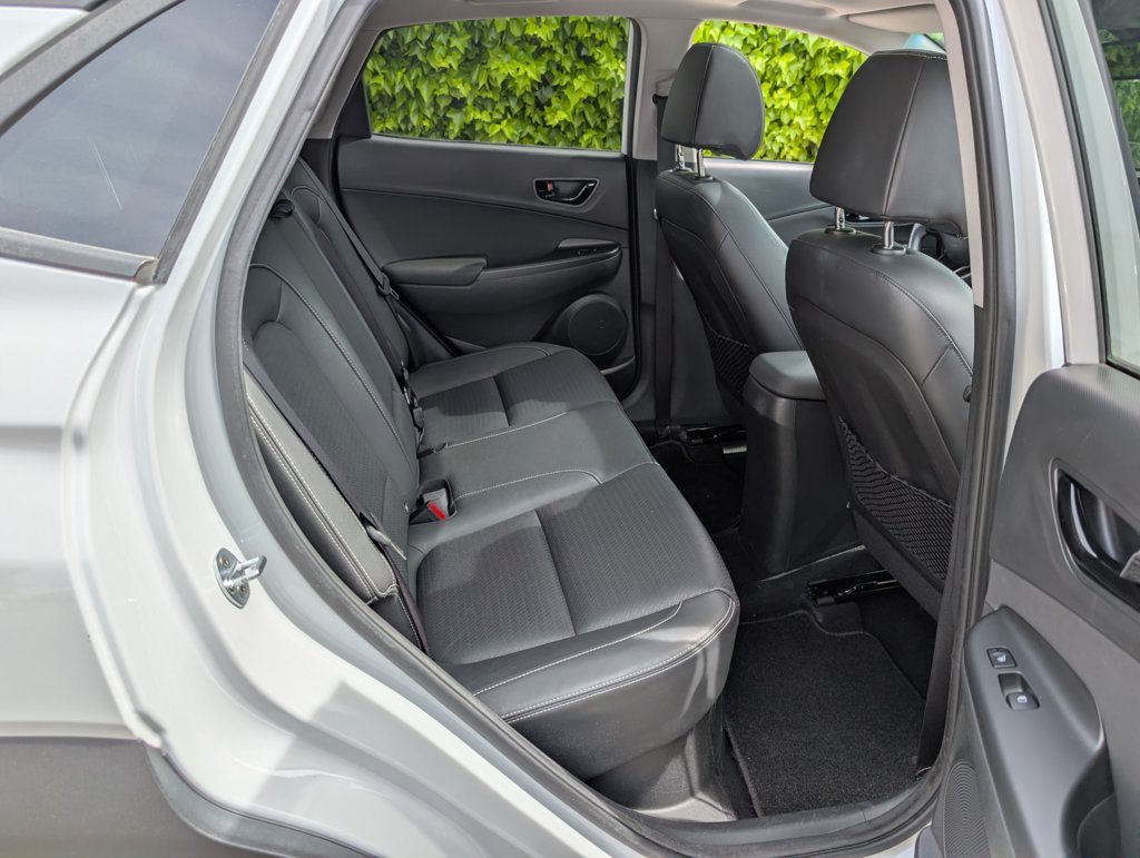 MIDCar coches ocasión Madrid Hyundai Kona 1.6 GDI HEV Style Sky DT Hybrido Etiqueta ECO IVA y Garantía Incl