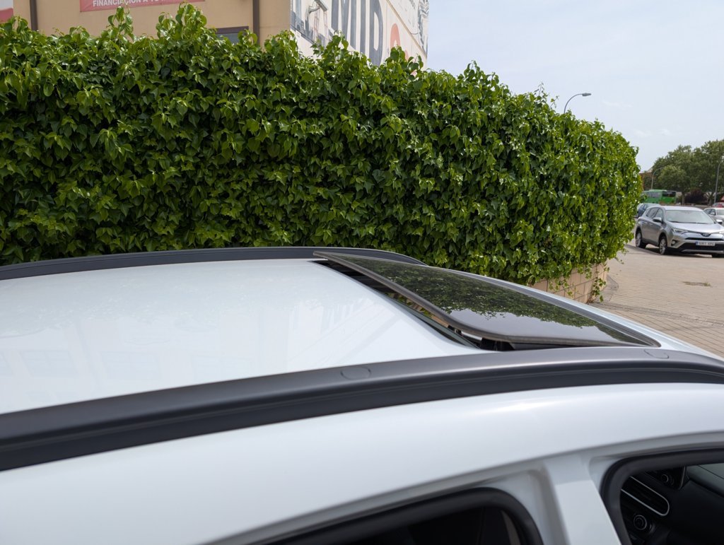 MIDCar coches ocasión Madrid Hyundai Kona 1.6 GDI HEV Style Sky DT Hybrido Etiqueta ECO IVA y Garantía Incl