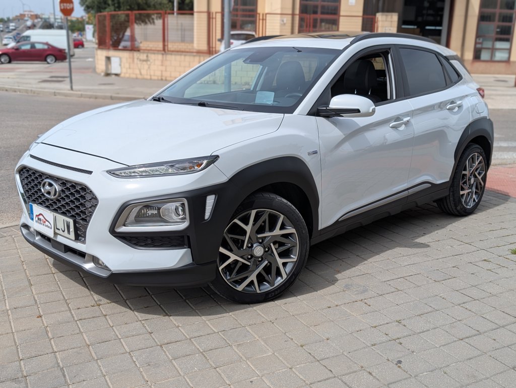 MIDCar coches ocasión Madrid Hyundai Kona 1.6 GDI HEV Style Sky DT Hybrido Etiqueta ECO IVA y Garantía Incl