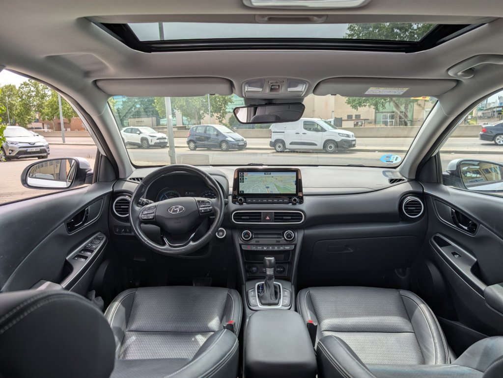 MIDCar coches ocasión Madrid Hyundai Kona 1.6 GDI HEV Style Sky DT Hybrido Etiqueta ECO IVA y Garantía Incl
