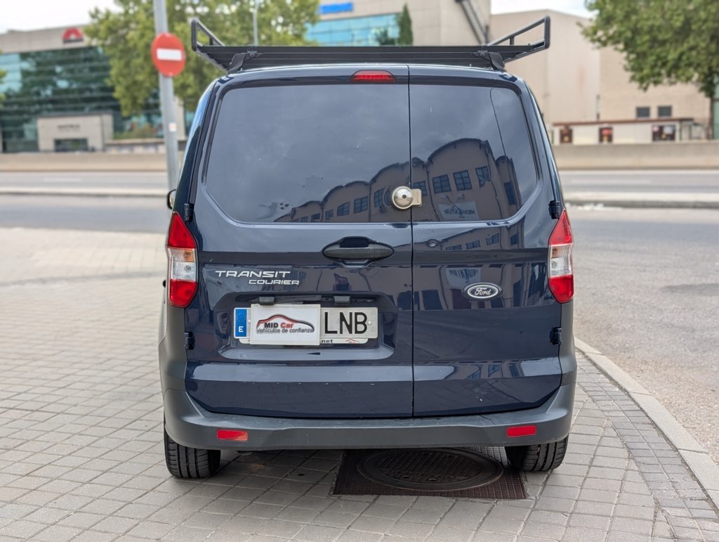 MIDCar coches ocasión Madrid Ford Transit Courier  Van 1.5 TDCi  Trend 210  S&S TREND 100Cv