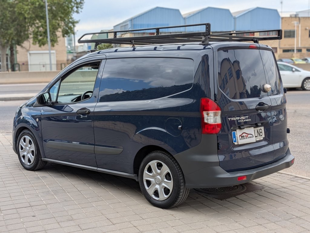 MIDCar coches ocasión Madrid Ford Transit Courier  Van 1.5 TDCi  Trend 210  S&S TREND 100Cv