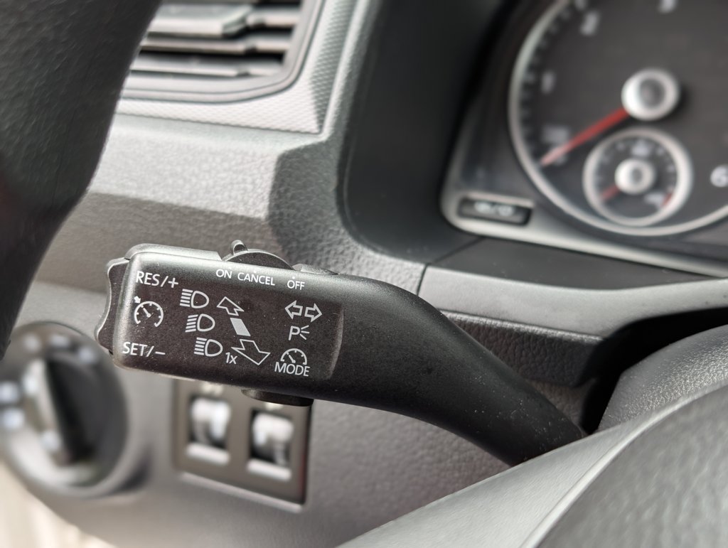 MIDCar coches ocasión Madrid Volkswagen Caddy 4x4 Profesional Furgón 2.0 TDI Etiqueta C IVA y Garantía Incl 4Motion